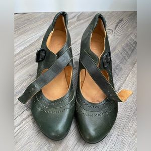 FIDJI - Made in Portugal - Size 39
